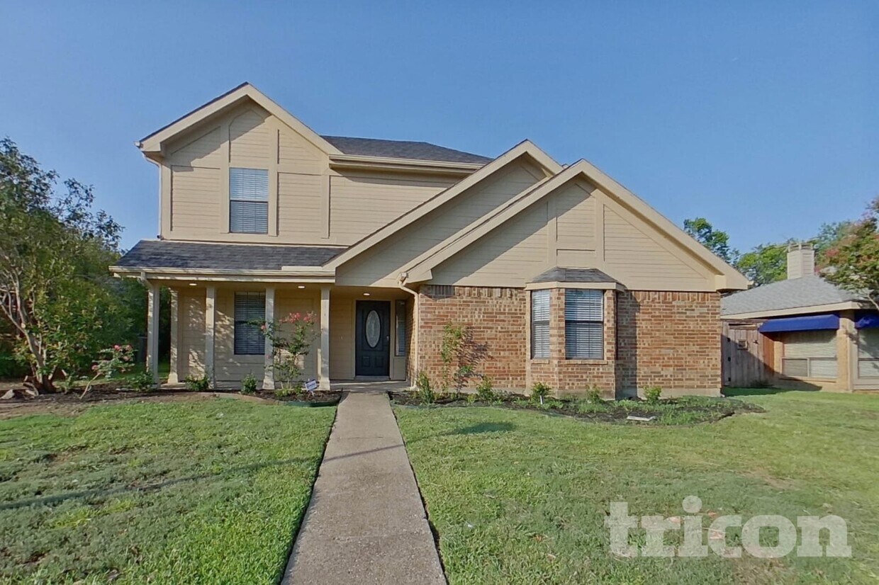 Primary Photo - 2116 Stein Way