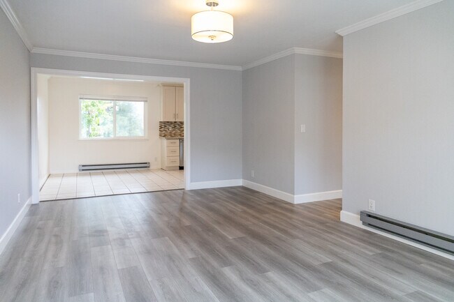 Foto del edificio - 242 Elwood St