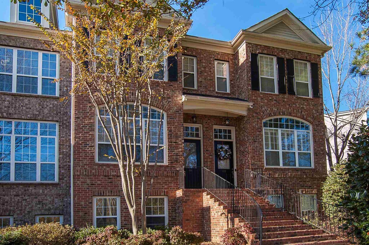Foto principal - 1135 Providence Pl