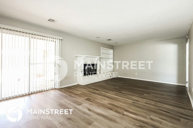 Building Photo - 2528 NW 119th St