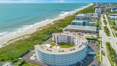 Building Photo - 4000 Ocean Beach Blvd