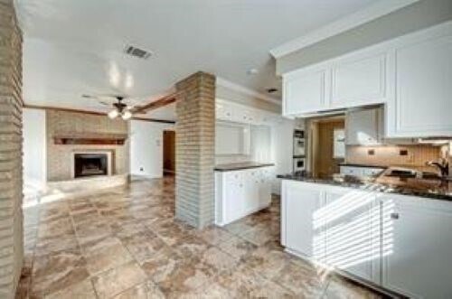 Foto del edificio - 12415 Nova Dr