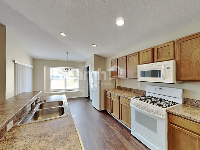 Building Photo - 6726 Cambridge Park Dr