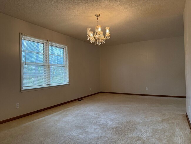 Foto del edificio - 2 Bedroom/2 Bath Home for Rent