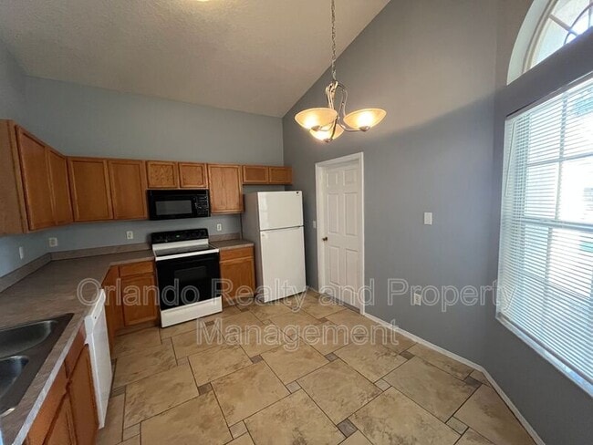 Foto del edificio - 2304 Hickory Pine St