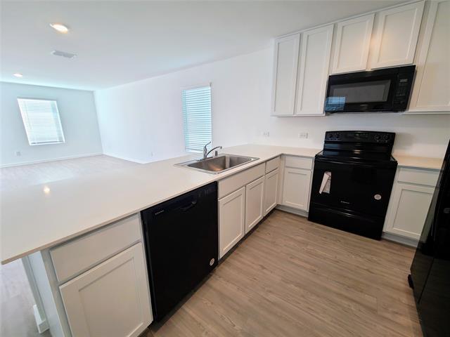 Foto del edificio - 919 Blue Heron Dr