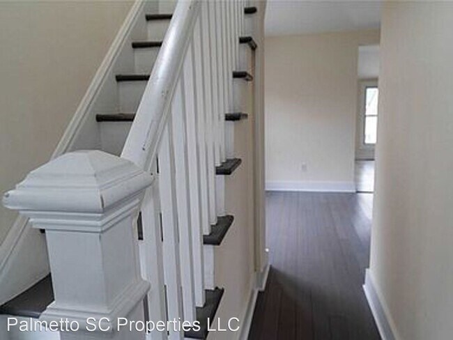 Building Photo - 3 br, 1 bath House - 119 Sweezy Avenue