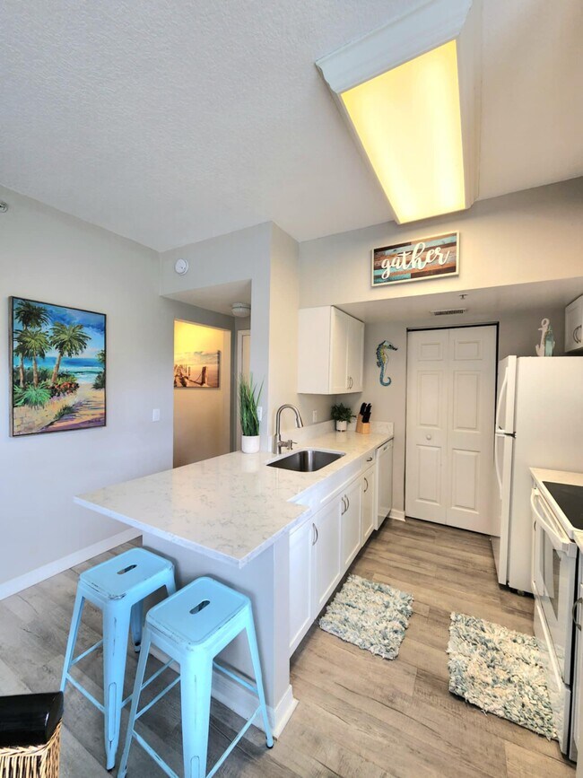 Photo - 15625 Ocean Walk Cir Apartment