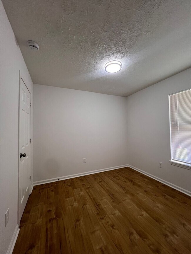 Foto del edificio - 1723 W Kentucky St