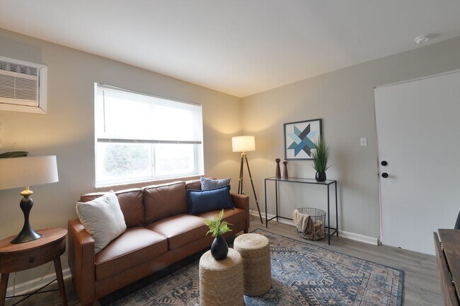 Building Photo - Newly Renovated All Electric 1 Bedroom in ...