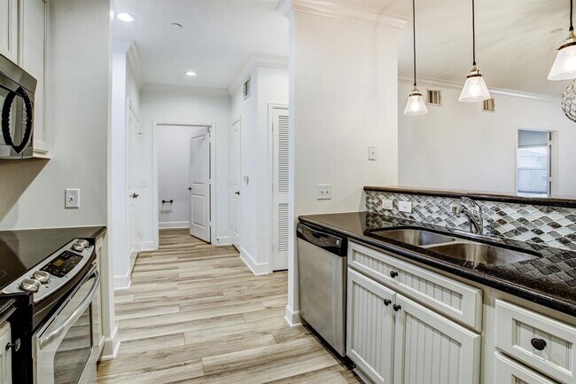 Foto del edificio - 2203 Dorrington St