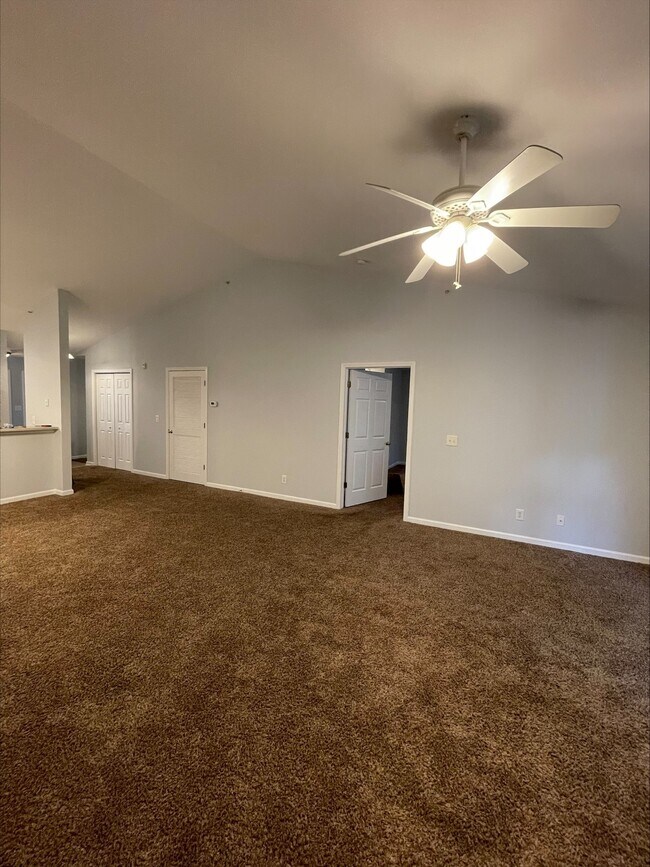 Great room - 4854 Meadowsweet Dr