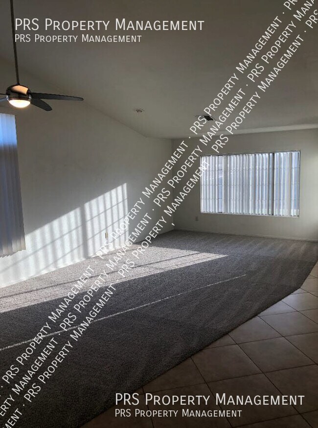 Foto del edificio - 440 N Leoma Ln