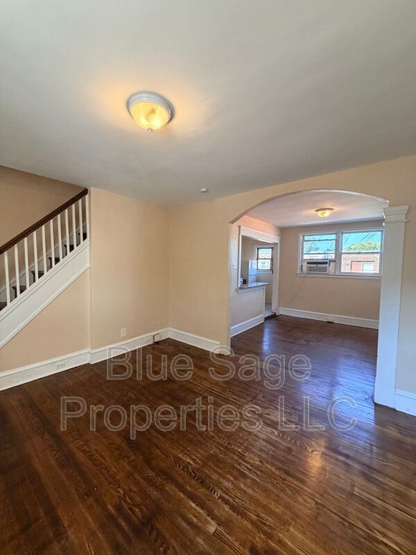 Foto del edificio - 620 Copley Rd