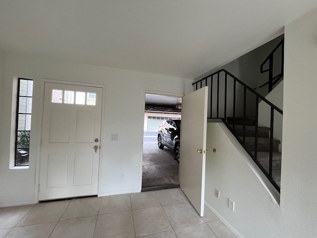 living room and attached garage - 1225 N Broadway