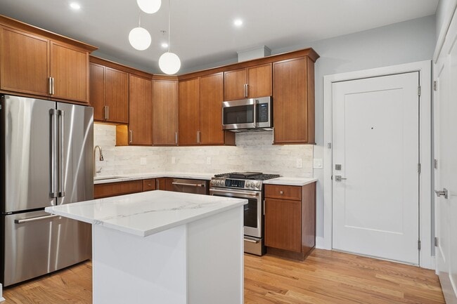 Cocina - 106 Montgomery St