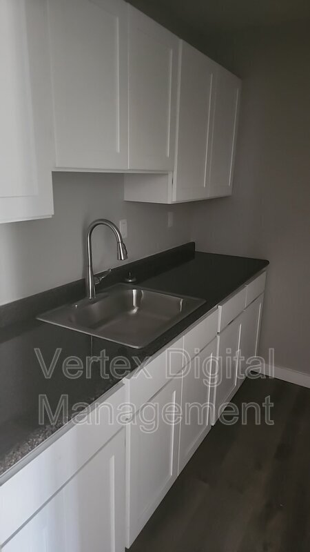 Foto del edificio - 4601 Narrow Lane Rd