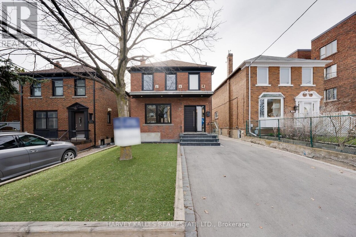 Photo principale - 1836 Bathurst St