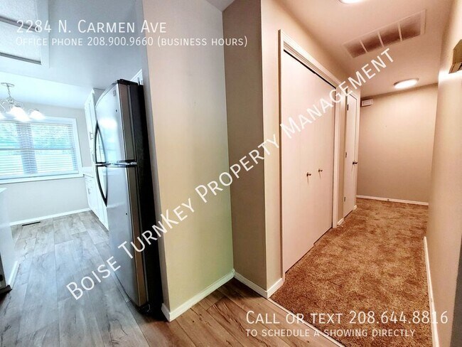 Foto del edificio - 2284 N Carmen Ave