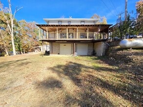 Building Photo - 17630 Bream