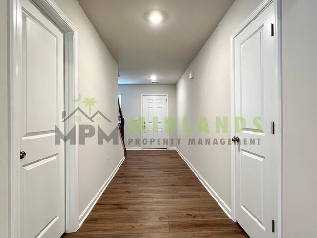 Foto del edificio - 142 Parkwood Ct