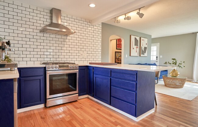 Foto del edificio - Charming Bungalow Downtown Vancouver With ...