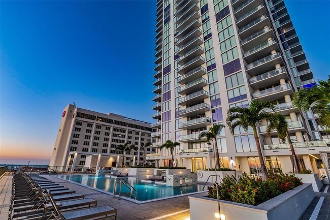 Foto del edificio - 301 1st St S