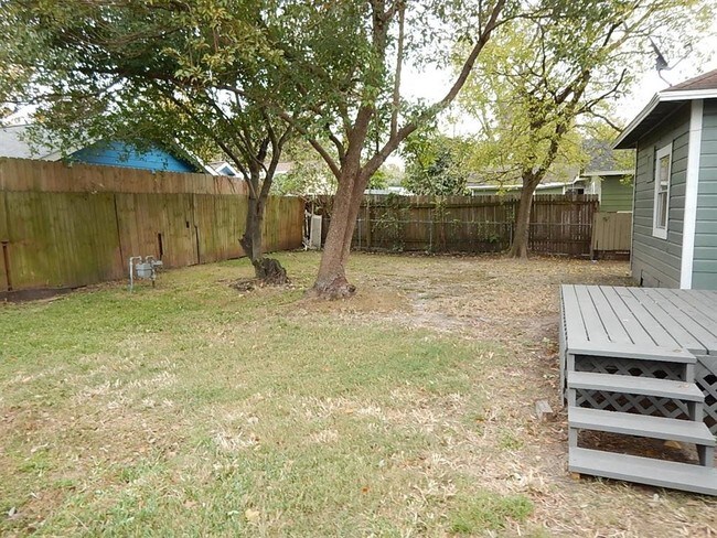 Foto del edificio - 309 Moody St