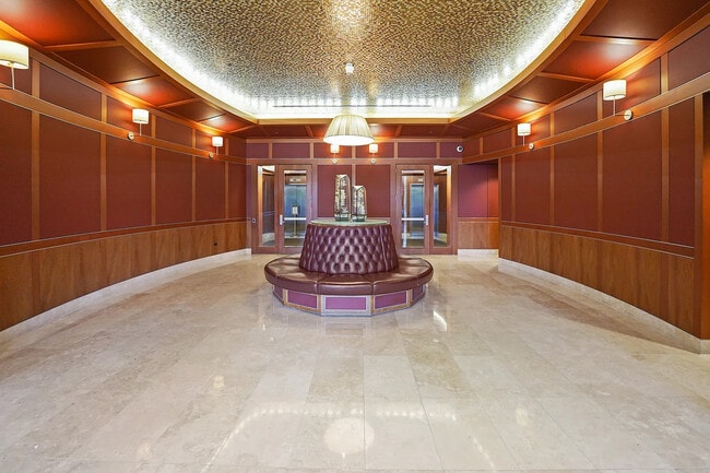 Foto del edificio - 849 N Franklin St