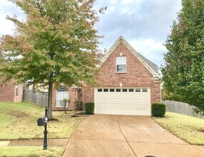 Building Photo - 10246 Spruce Grove Ln