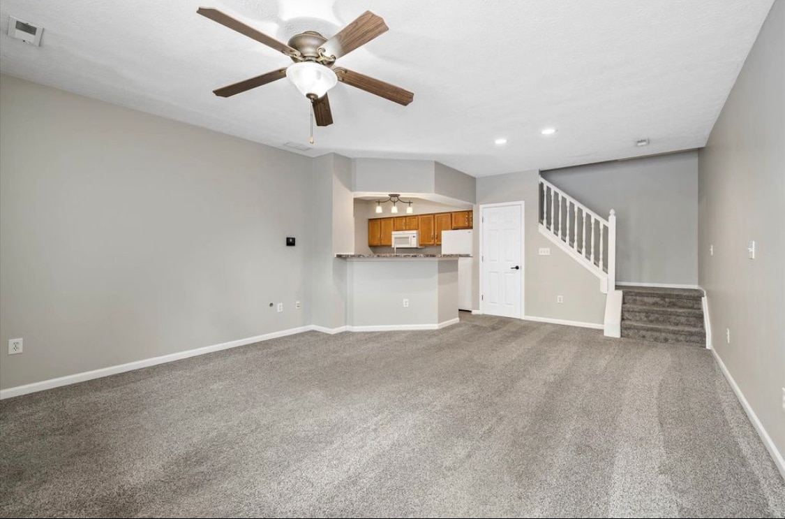 Primary Photo - 8023 Seabrook Dr