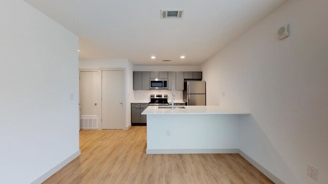 ¡Todo nuevo! - Royal Palm