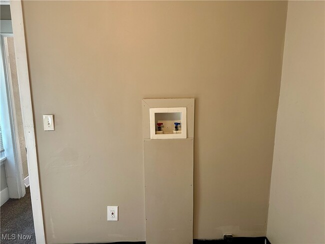 Building Photo - 728 McKinley Ave