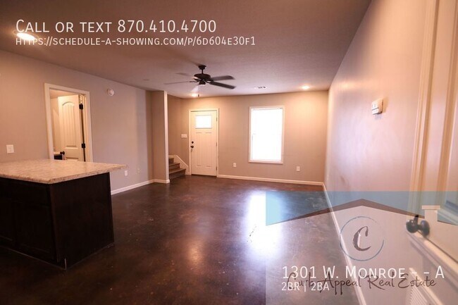Foto del edificio - Beautiful, recently built 2 bed / 1.5 bath...