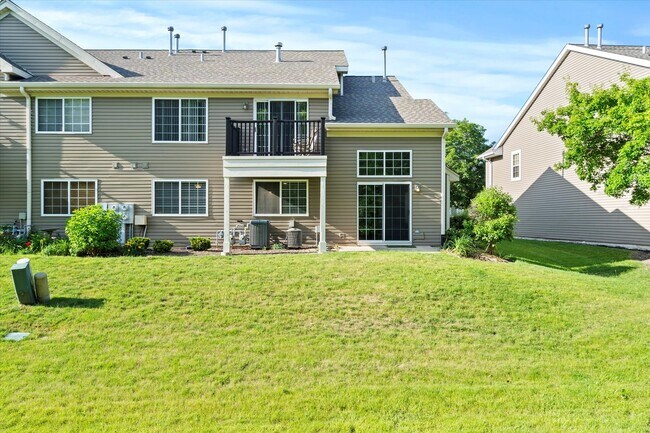 Foto del edificio - 2432 Wilton Ln