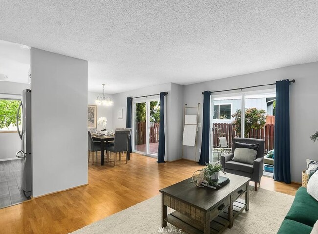 Living room - 12307 NE 150th Ct