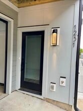 Building Photo - 1231 Minter Pl