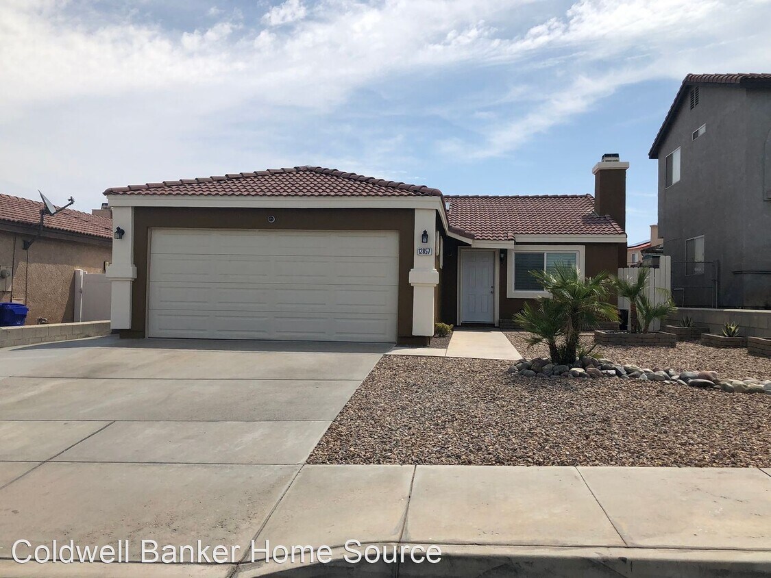 12857 1st Ave, Victorville, CA 92395 House Rental in Victorville, CA