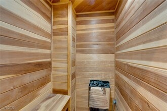 Building Photo - 2272 Coral Ridge Ave