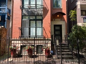 Building Photo - 1518 N Sedgwick St