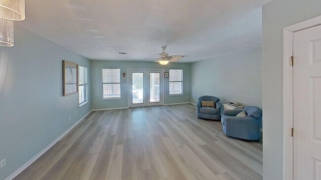 Foto del edificio - 93 Beachfront Trail