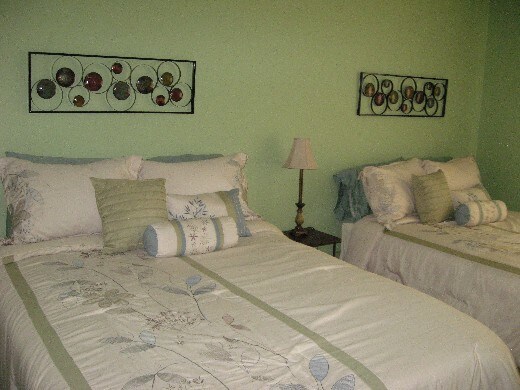 Foto del edificio - 741 Lakeview Ridge Cir