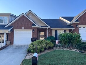 Building Photo - 1420 Hazelgreen Way