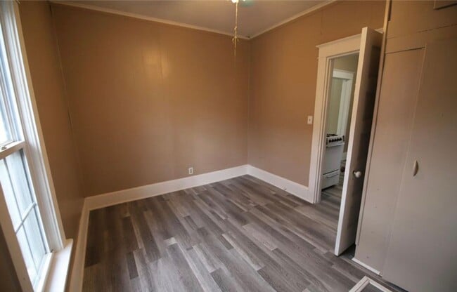 Foto del edificio - 212 W Central Ave