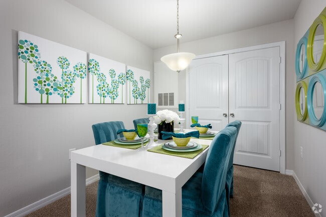 Hillbury 2BR, 2BA - 1,065SF - Dining Room - Innisbrook Village