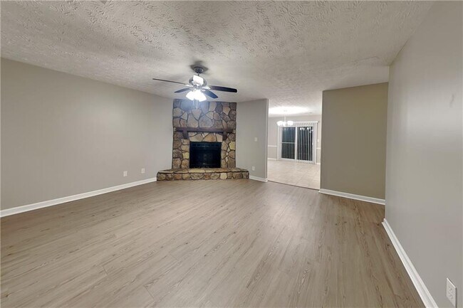 Foto del edificio - 4754 Overhill Ct NW