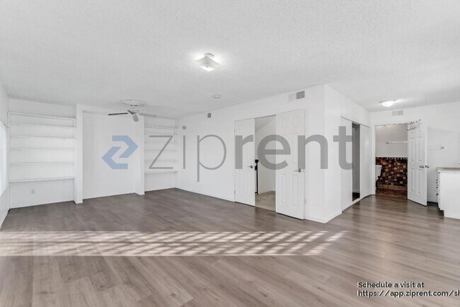 Foto del edificio - 2410 El Cid Ct