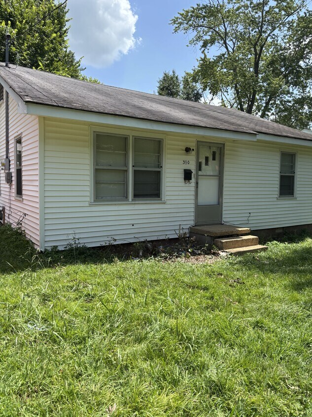 Foto principal - 310 N Bond Ave