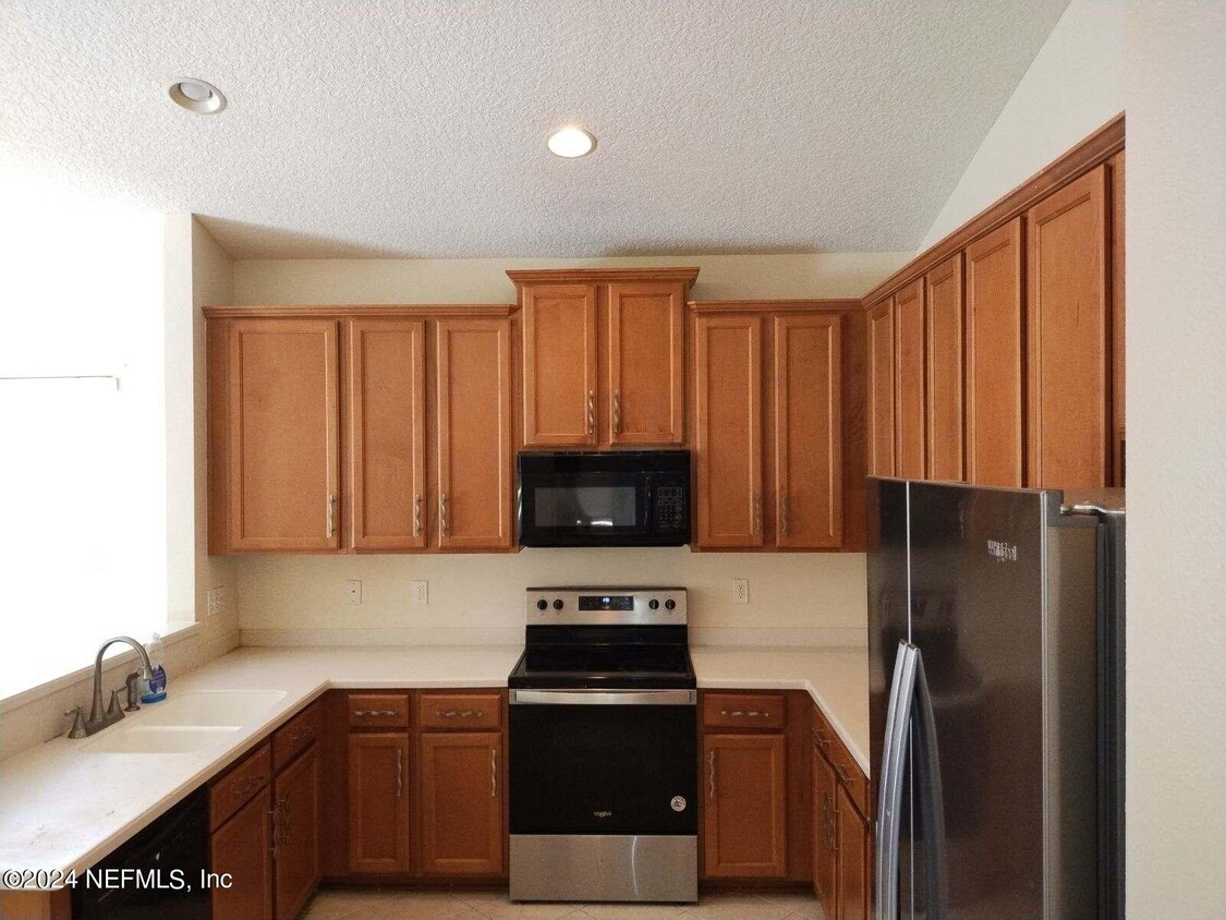 Building Photo - 5776 Alamosa Cir