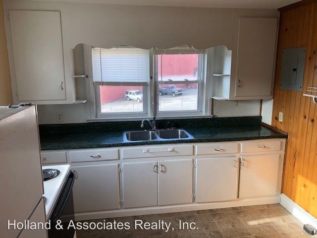 Building Photo - 2 br, 1 bath Apartment - 727 Bridge Street